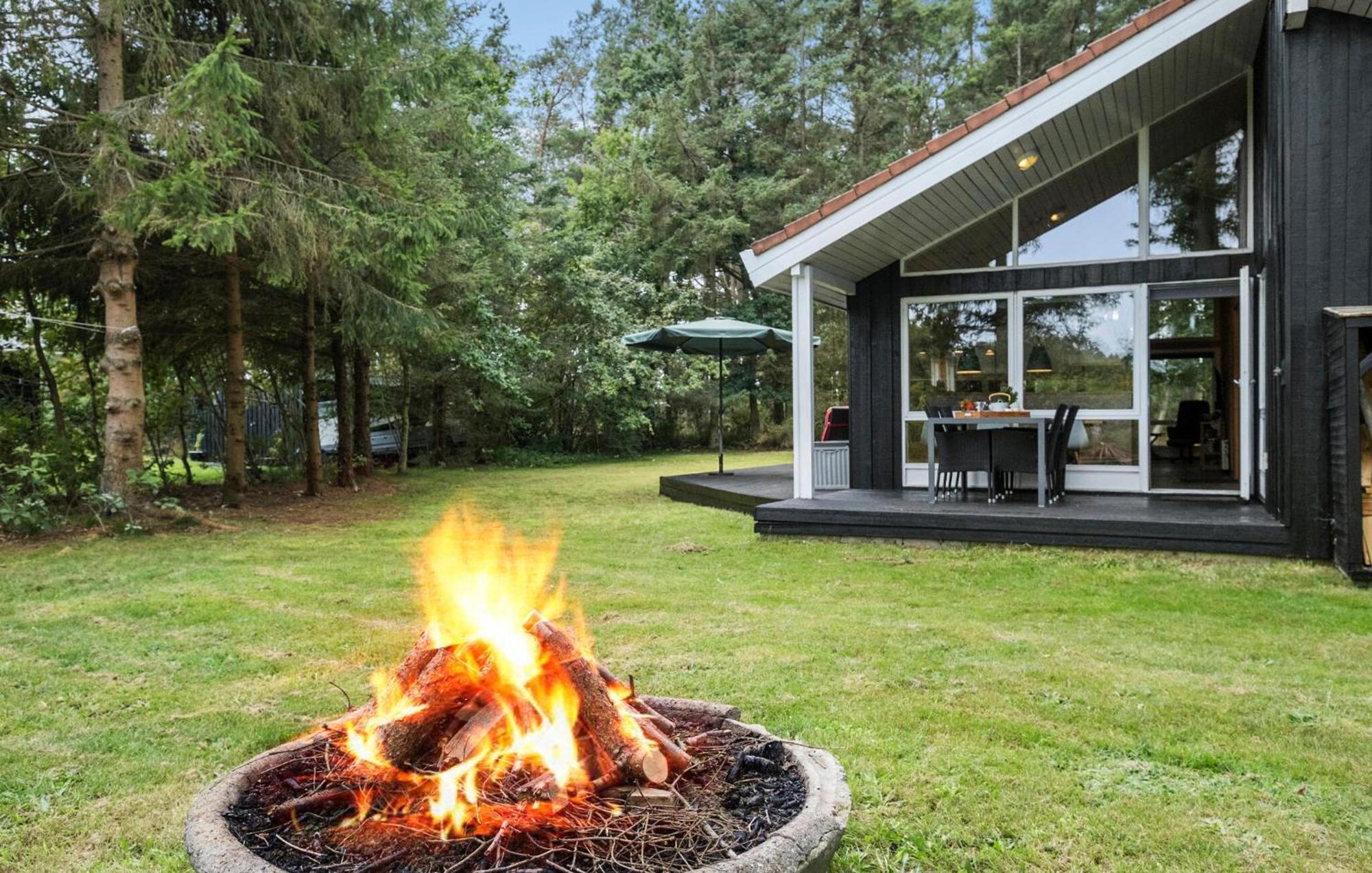 4 Bedroom Stunning Home In Hals Exterior foto