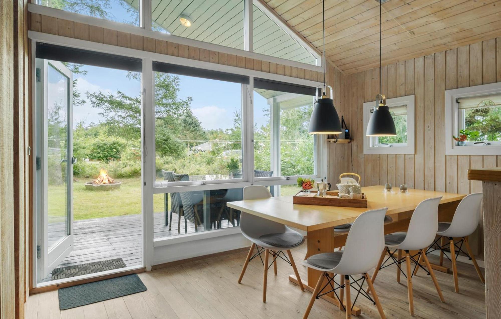 4 Bedroom Stunning Home In Hals Exterior foto
